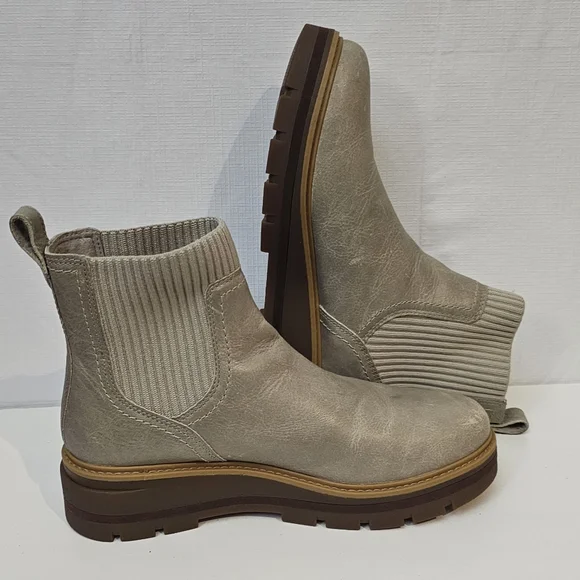 Timberland Cervinia Valley Chelsea Boots Women's 9 Leather Wedge Boots - Picture 13 of 16